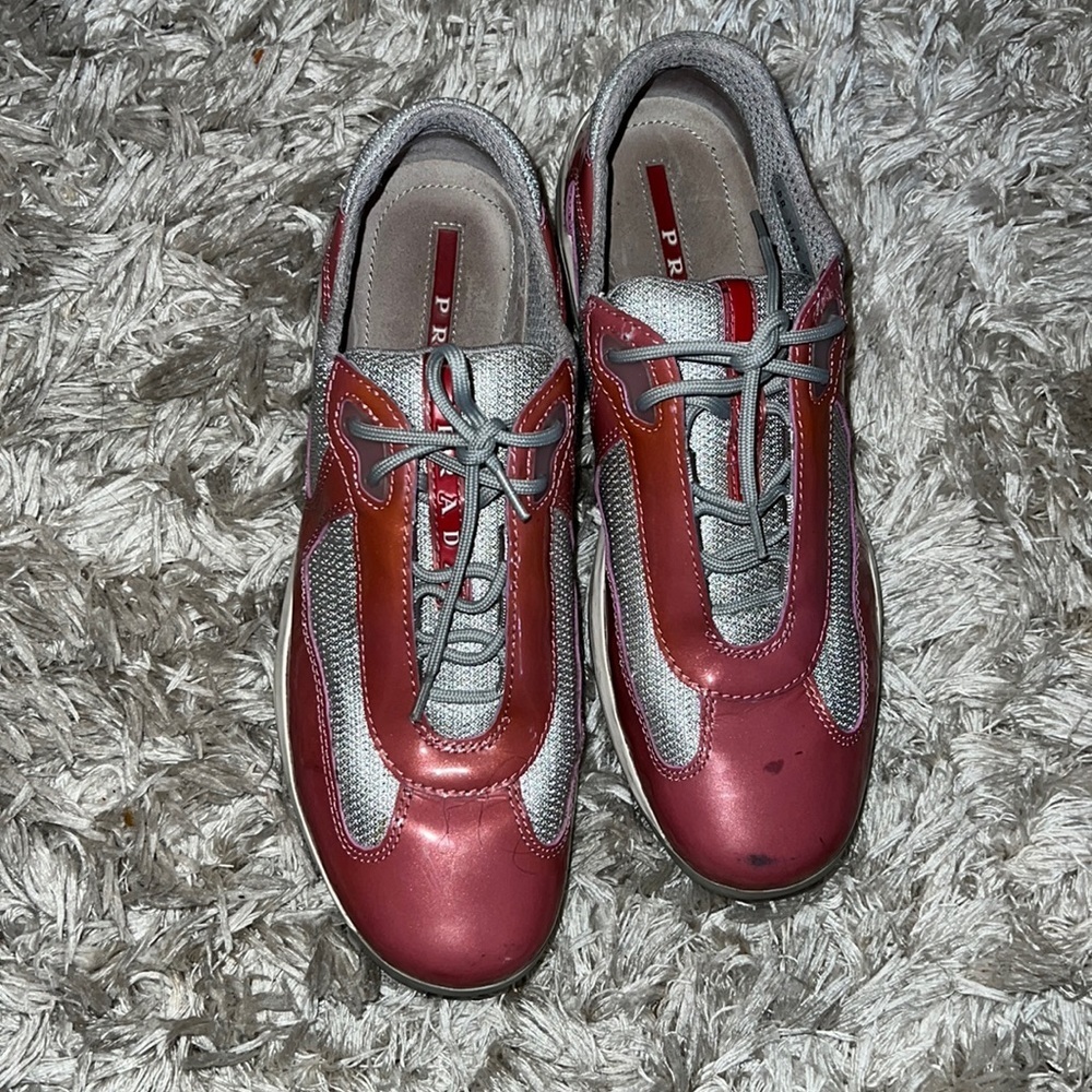 Prada PATENT LEATHER TRAINERS‎